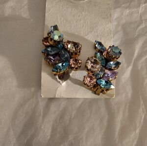 Vtg 1950s Made In Austria Rhinestone Clip Earrings Pastel Pink Blue AB Cluster